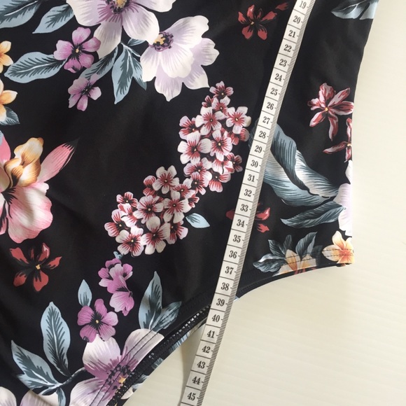 BILLABONG one piece sz 8 swimmers NEW Tiki black floral  underwire adjustable - Picture 10 of 13